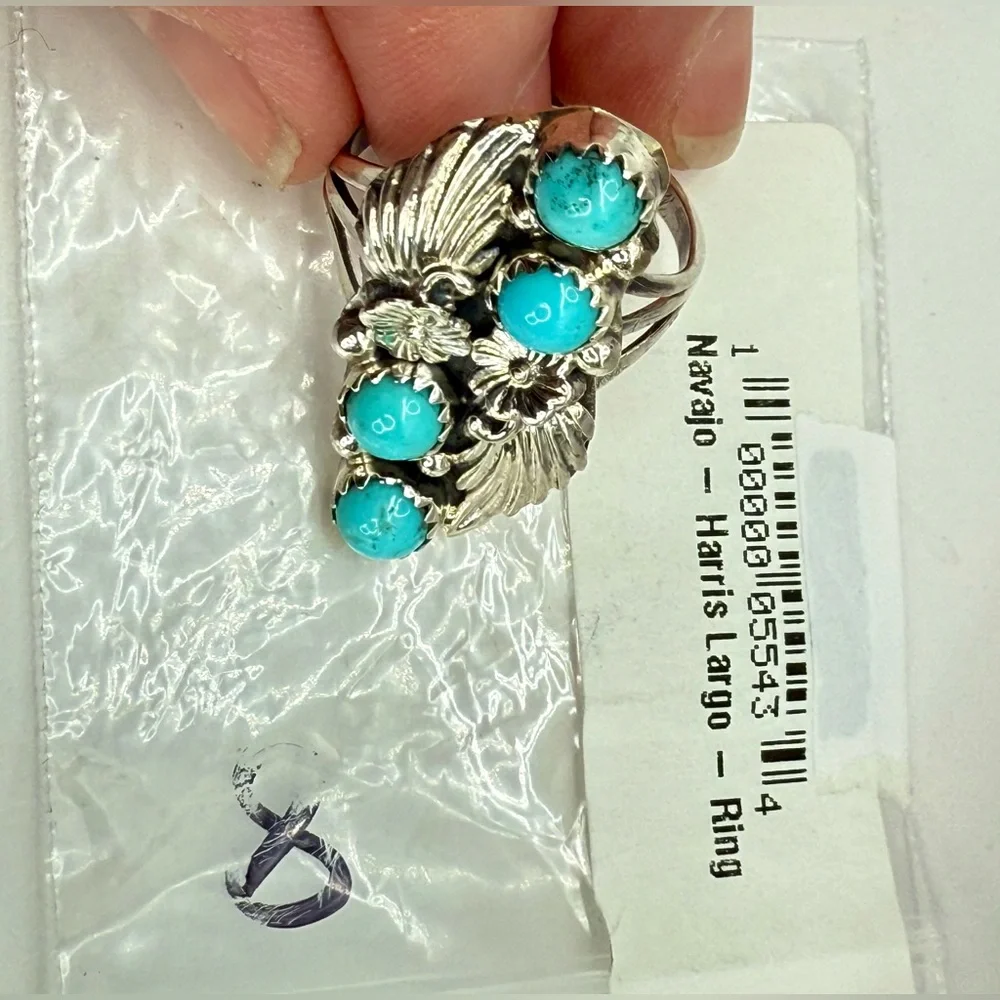 Native American 925 Turquoise Floral & Leaf Ring by Harris Largo – 5.47g